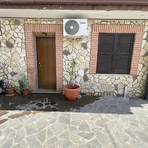 Appartamento Ground Floor Studio - Monolocale Max 2 Ospiti - Aeroporto E Fiera - Self Check-in, Fiumicino